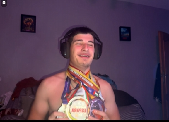 Captura de pantalla 2025-11-25 163051.png
